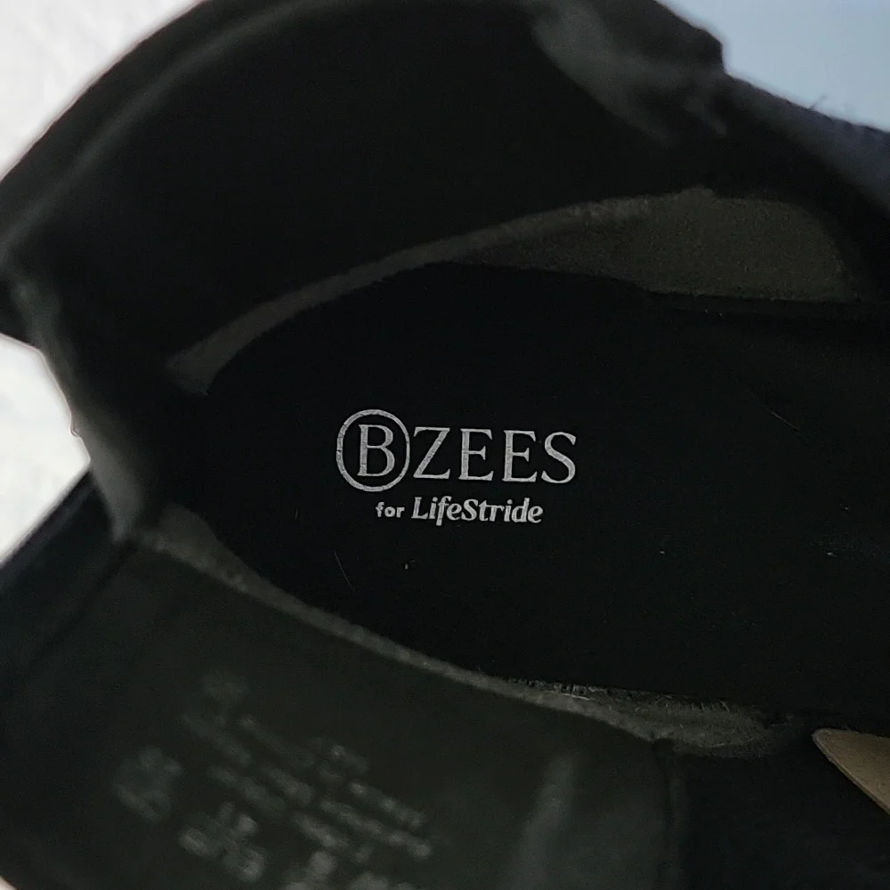 LifeStride Bzees May Black Knit Ankle Boots Shimmery 10 Wide NIB